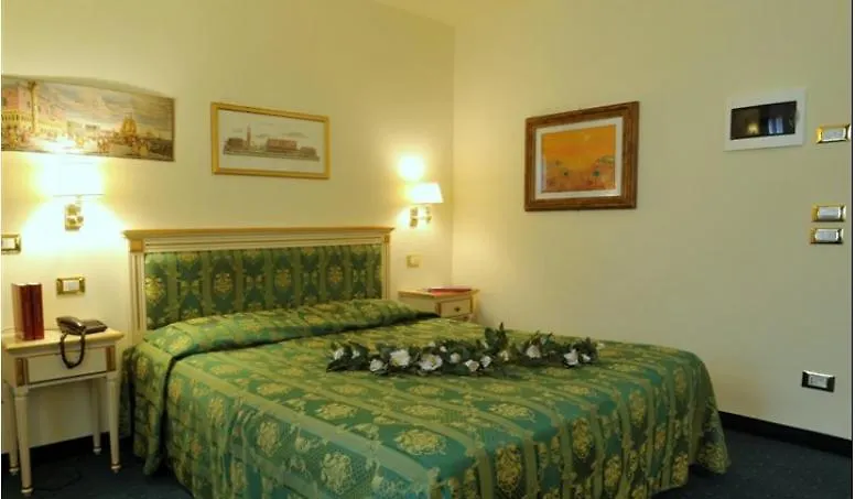 Villa Crispi-1
